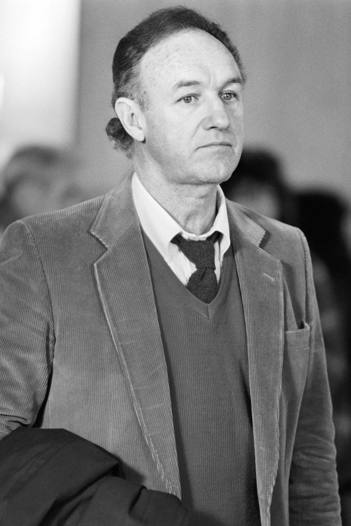 Photo taken on January 7, 1985 in Paris shows US actor Gene Hackman during the filming of the thriller Target directed by Arthur Penn. 
