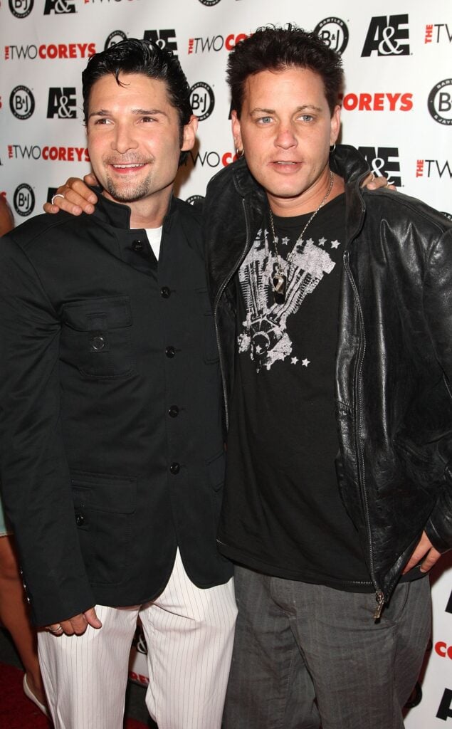 Corey Feldman (L), and Corey Haim attend the A&E Premiere Of 'The Two Coreys' held at Sugar nightclub on July 27, 2007 in Hollywood California.