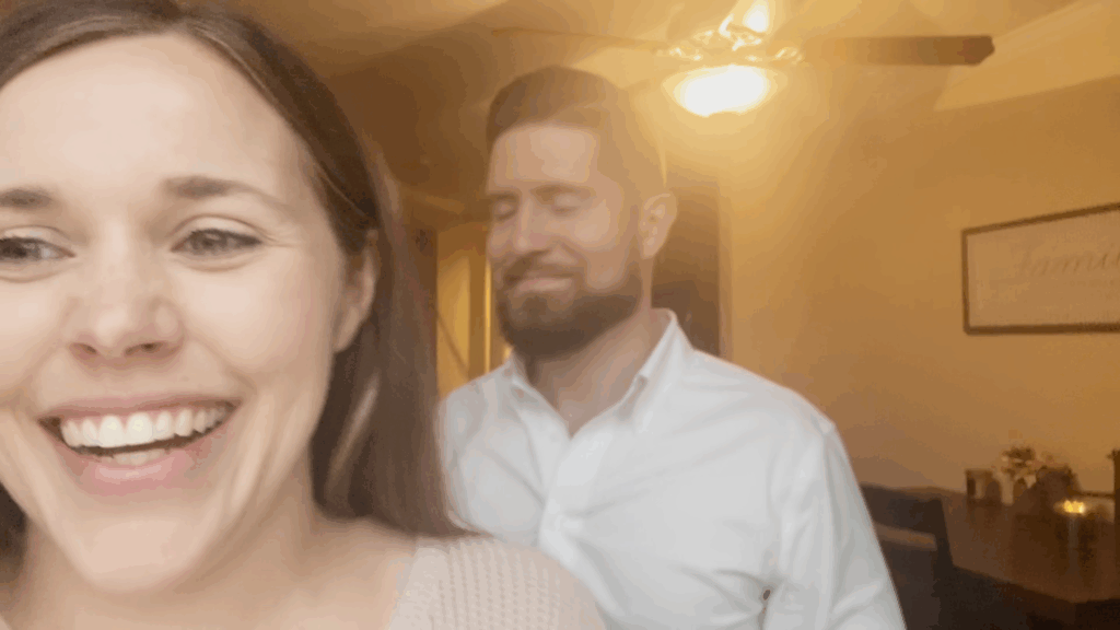 Jessa Duggar and Ben Seewald in a hotel.