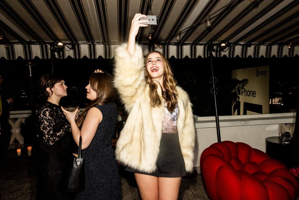 Addison Rae snaps a selfie in January 2024.