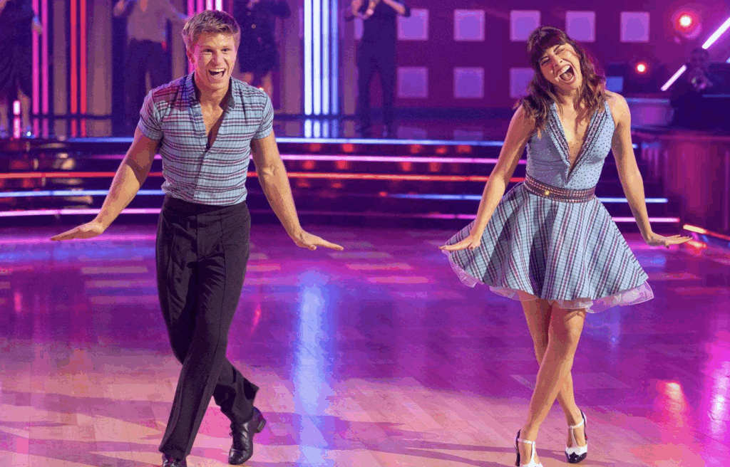 Robert Irwin and Xochitl Gomez are rumored to be dating following their 'DWTS' victory.