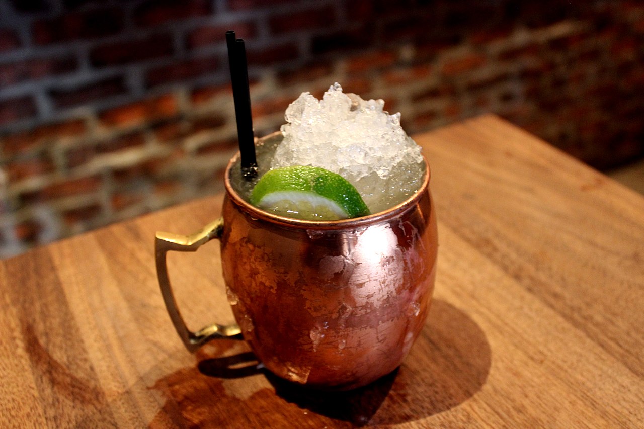 1280px-Moscow_Mule_at_Rye%2C_San_Francisco.jpg