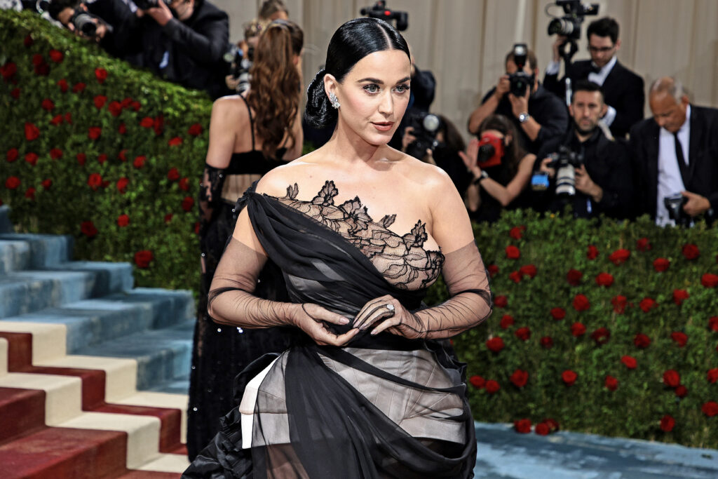 Katy Perry attends The 2022 Met Gala Celebrating In America: An Anthology of Fashion at The Metropolitan Museum of Art on May 02, 2022 in New York City. 