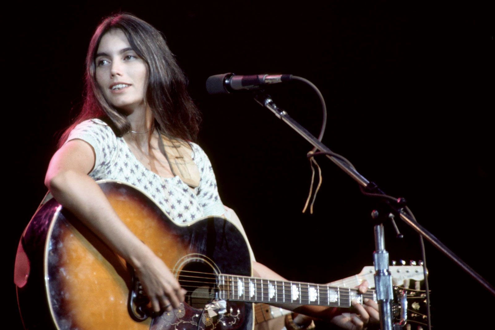 Emmylou-Harris.jpg