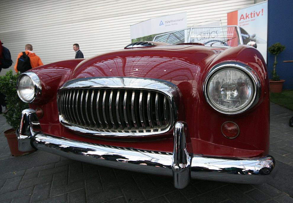 Nash_Healey_Le_Mans_Roadster_1951.jpg