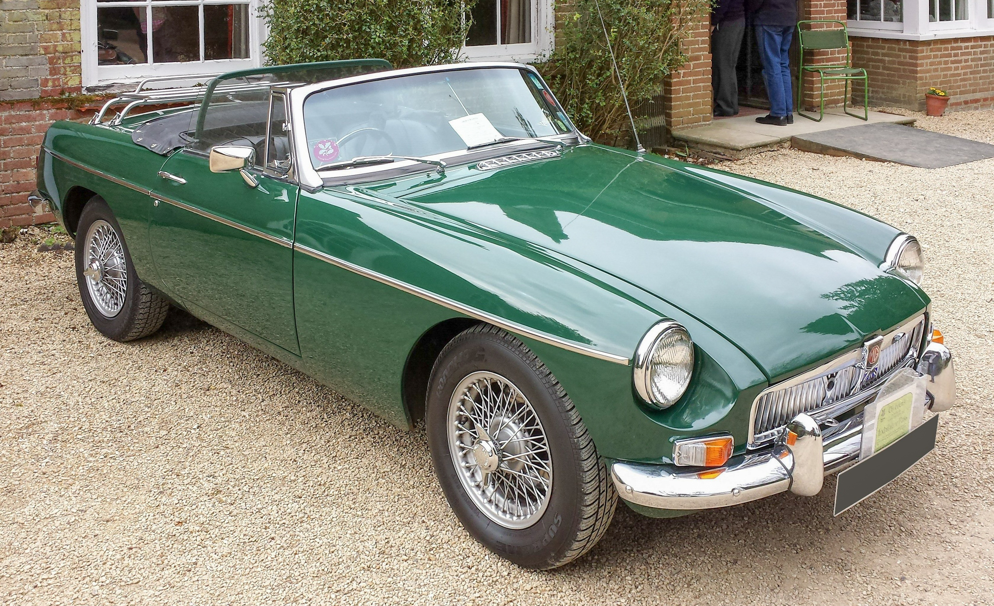 MG_MGB_open_roadster_1969.jpg