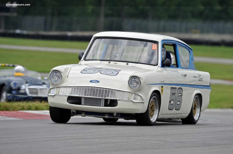 66-Ford-Anglia-Super-num56-DV-11-MO-01-800.jpg