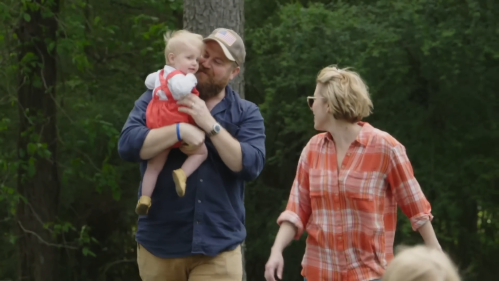 Ben Napier, Erin Napier, and their youngest child.