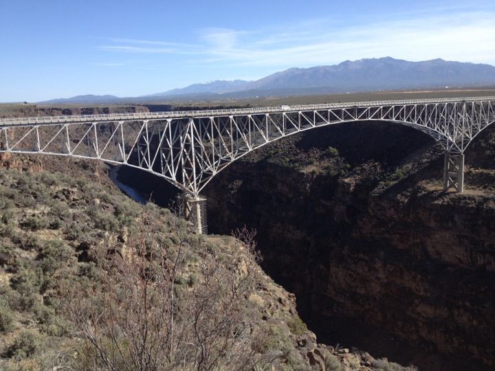 b917d3f38cc131cb8313f897e62a84b4--rio-grande-gorge.jpg